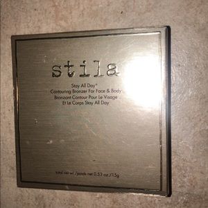Stila contouring bronzer